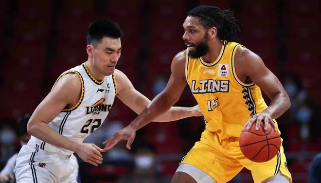 FIFA发布的世界杯赛程以美东时间计算，比北京时间慢12小时（FIFA世界杯赛程以美东时区为准，较北京时间晚12小时）