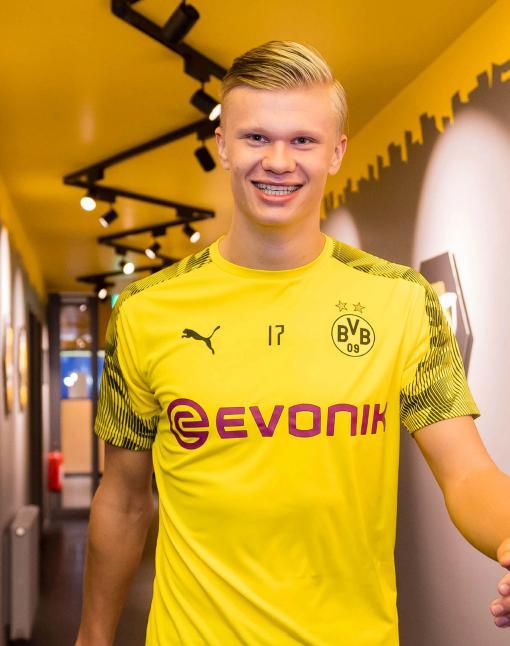 杭州大莲花中澳战票房破5000万，引爆10亿经济热潮