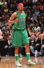 马卡：梅西参观诺坎普引发回归猜测，而美职联支持短期租借（马卡：梅西造访诺坎普引发回归传闻，美职联或批准短期租借）