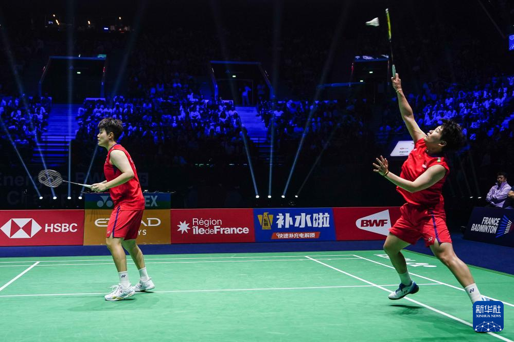 许多运动员 许多运动员